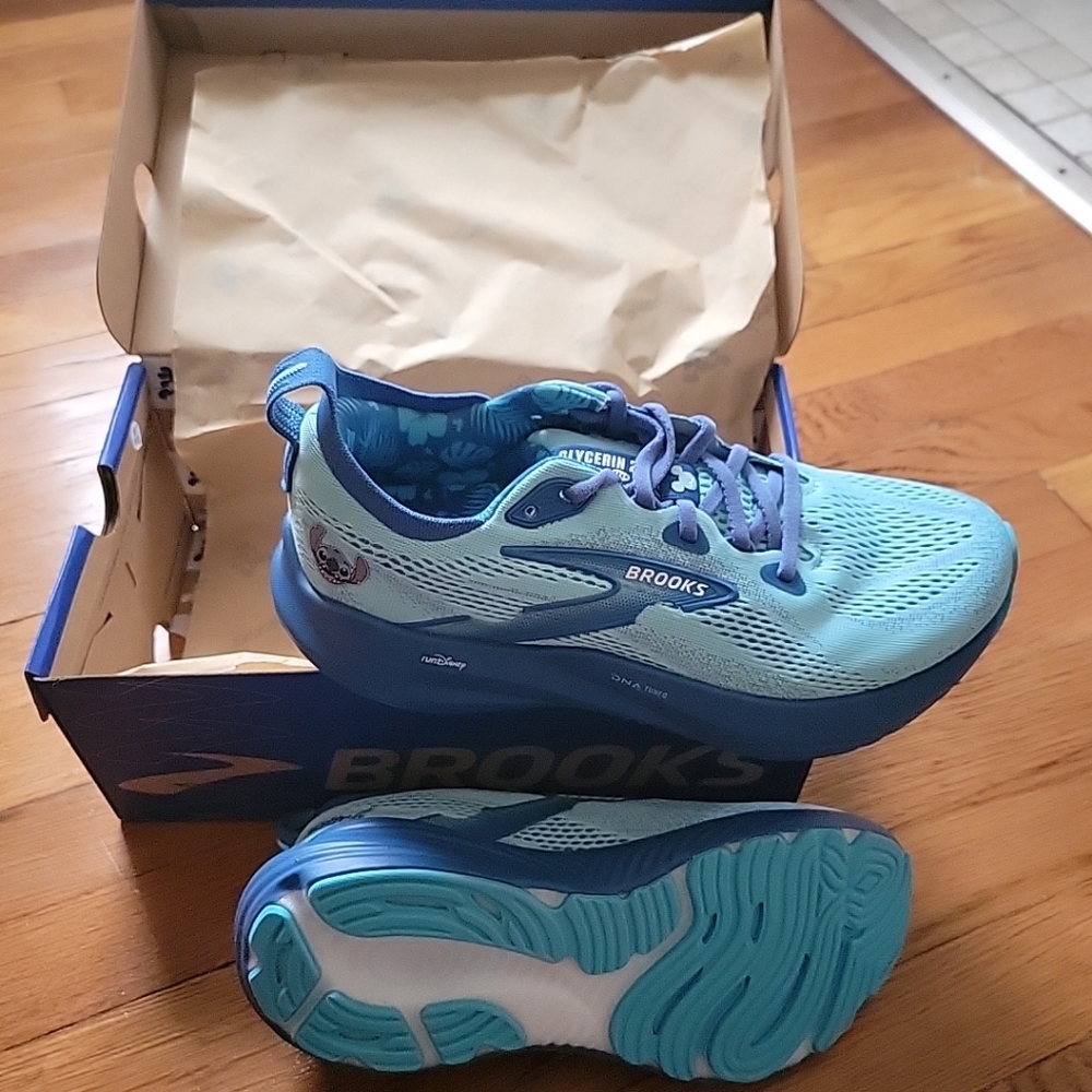 New Brooks Run Disney Stitch 2025 Glycerin 22 Womens Multiple Sizes Available